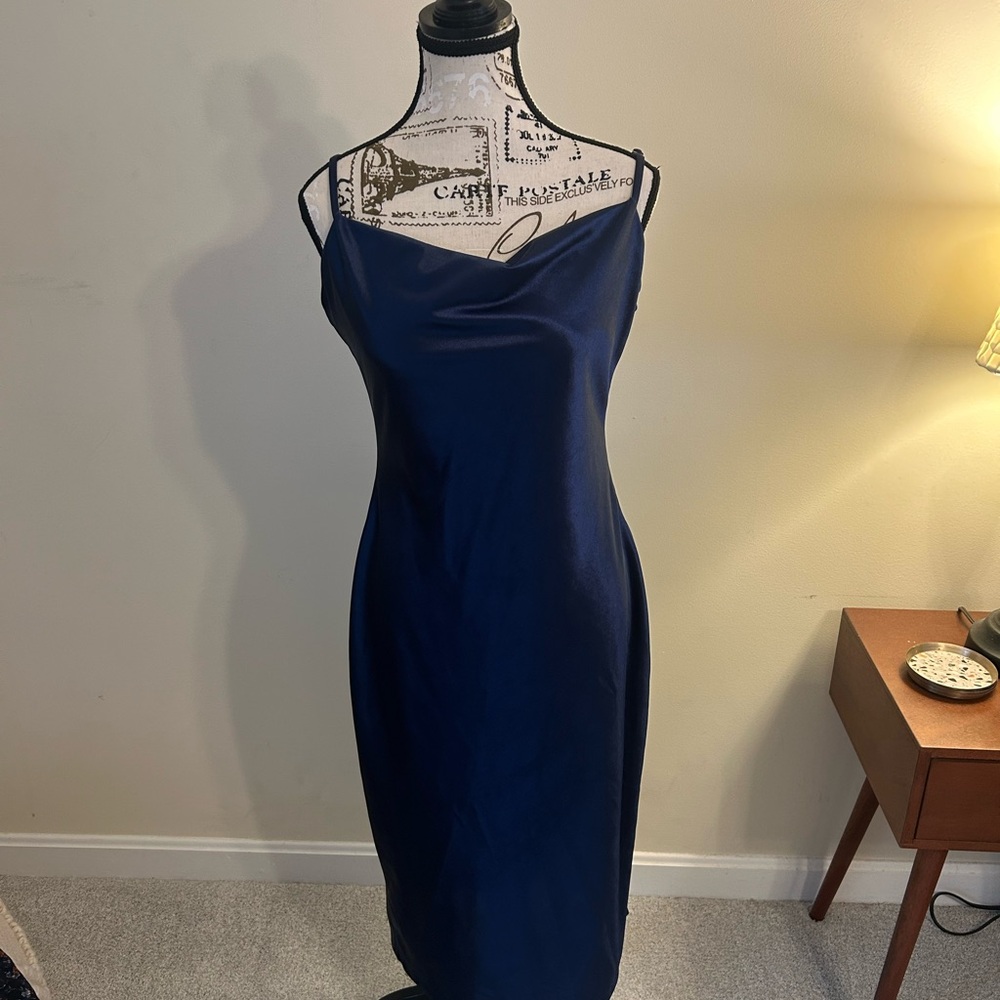 Chic Midnight Blue Midi Dress
